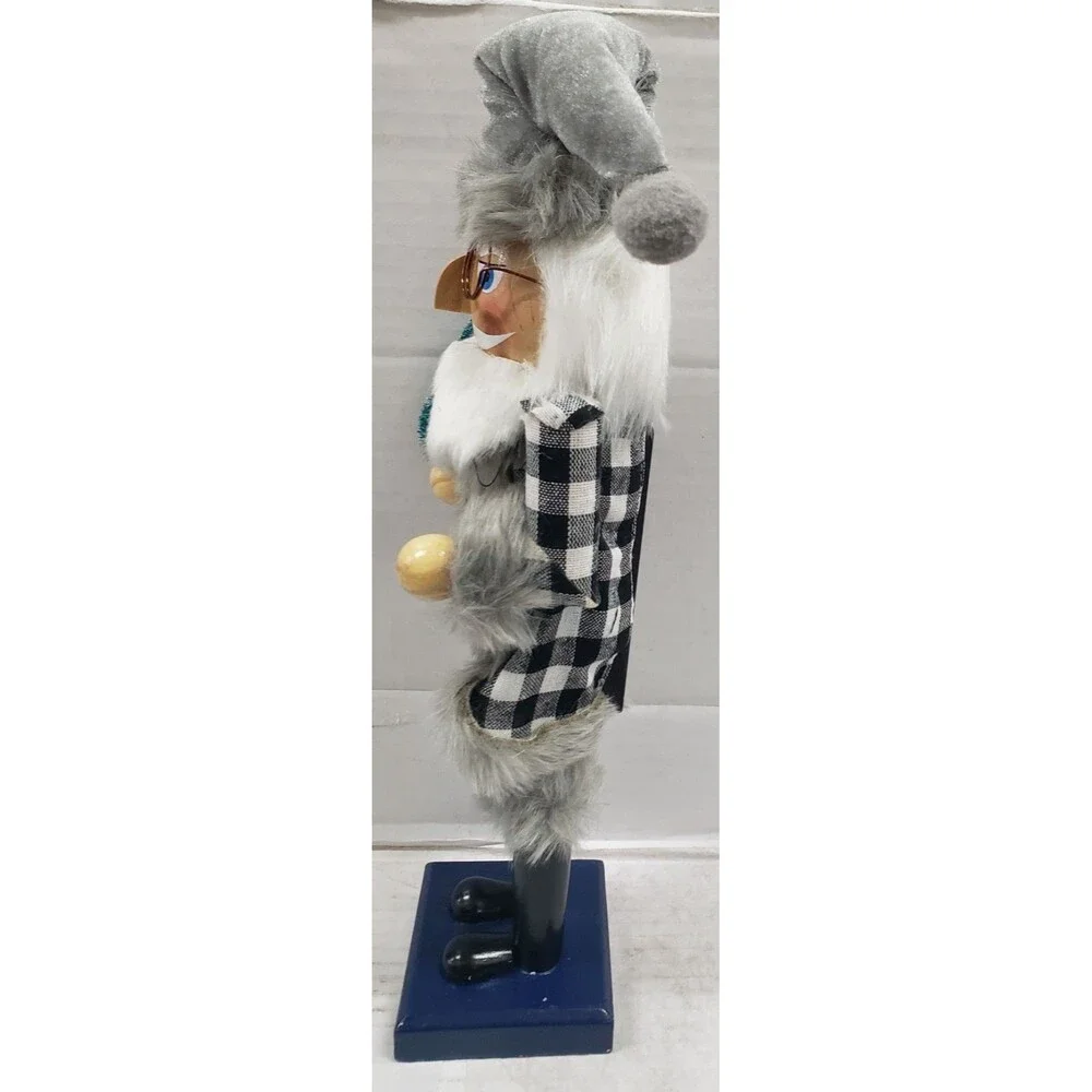 Wooden Christmas Nutcracker, 14
